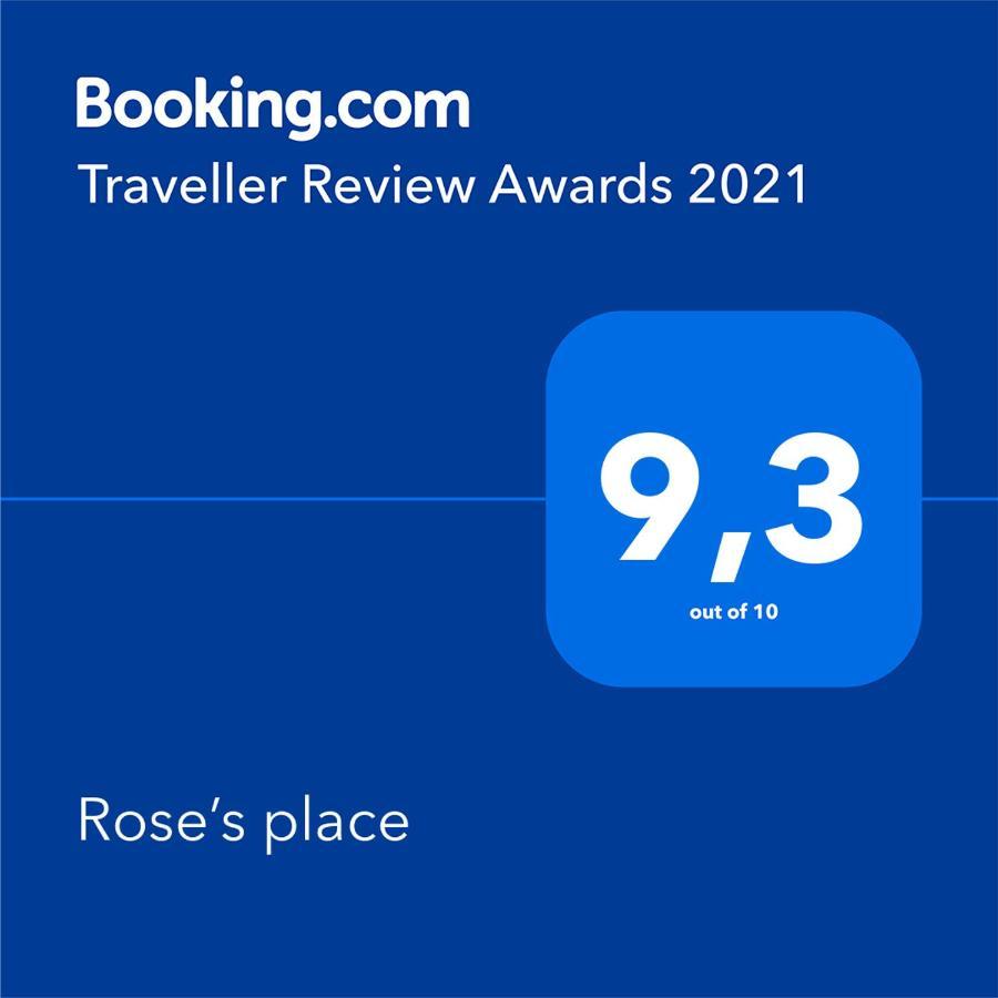 Rose'S Place Луца Экстерьер фото